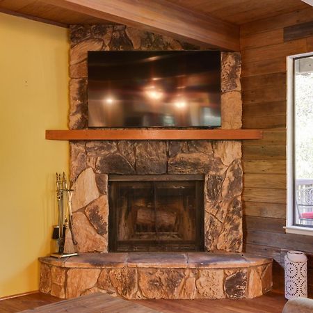 Spacious Groveland Cabin With Wraparound Deck! Dış mekan fotoğraf