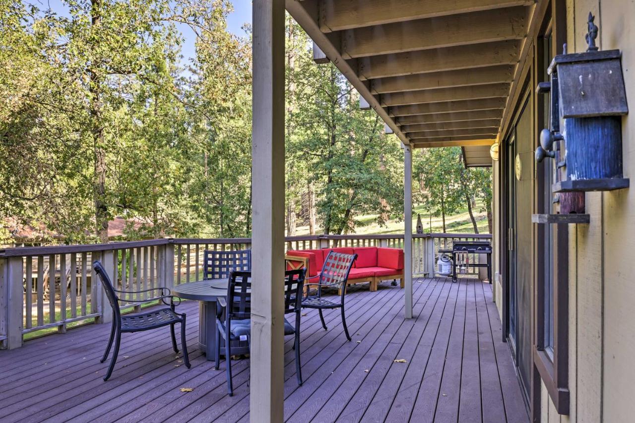 Spacious Groveland Cabin With Wraparound Deck! Dış mekan fotoğraf