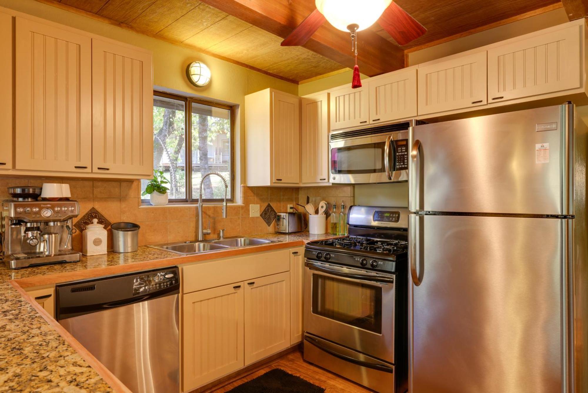 Spacious Groveland Cabin With Wraparound Deck! Dış mekan fotoğraf